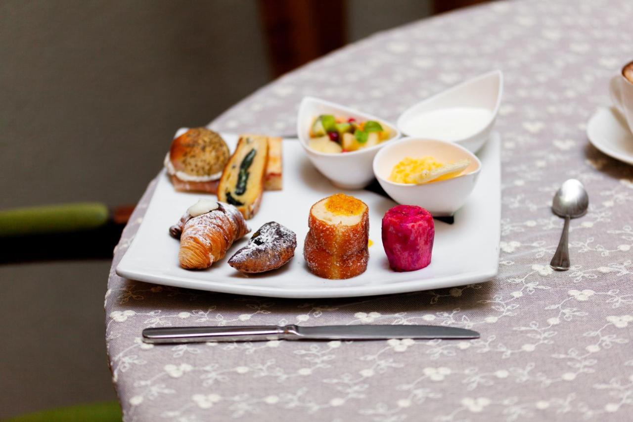 Готель Relais Briuccia E Ristorante Capitolo Primo Монталлеґро Екстер'єр фото