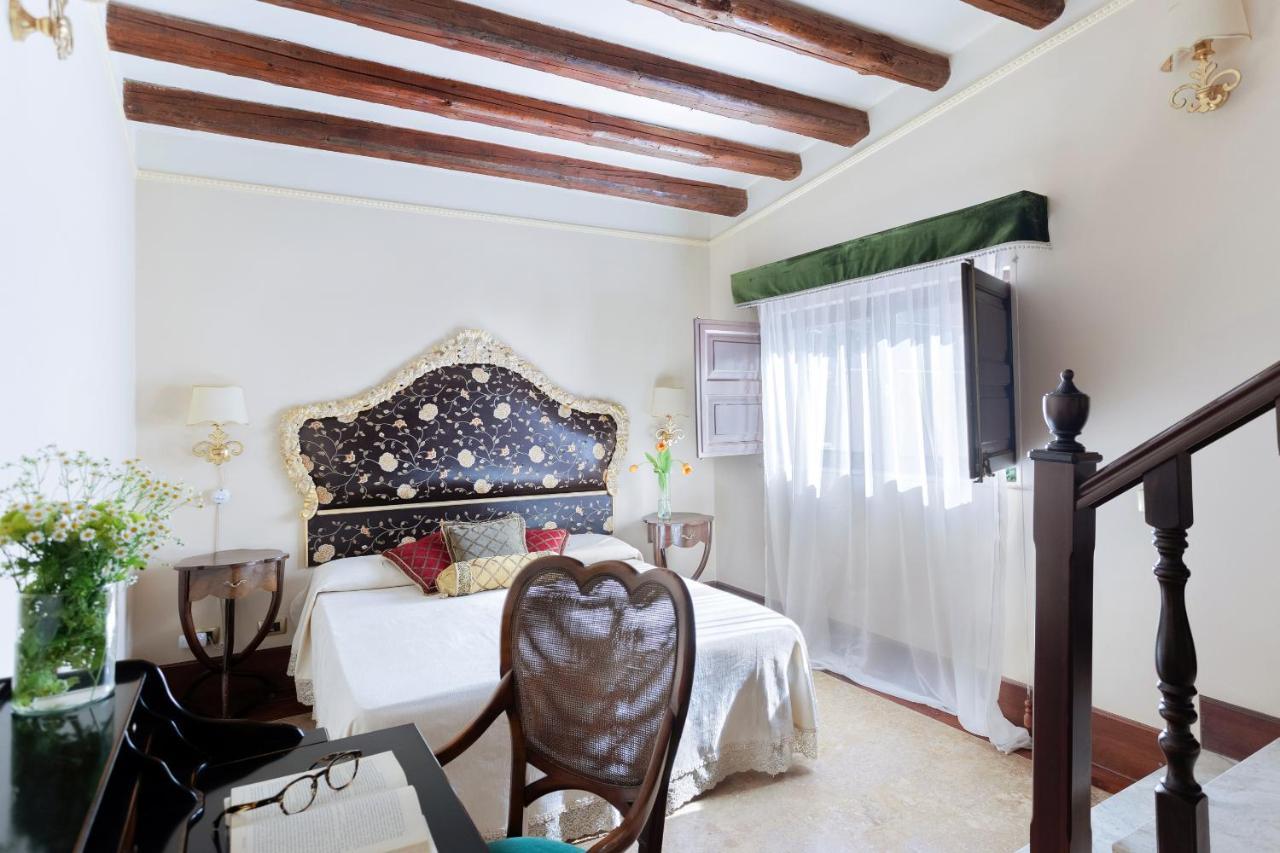 Готель Relais Briuccia E Ristorante Capitolo Primo Монталлеґро Екстер'єр фото
